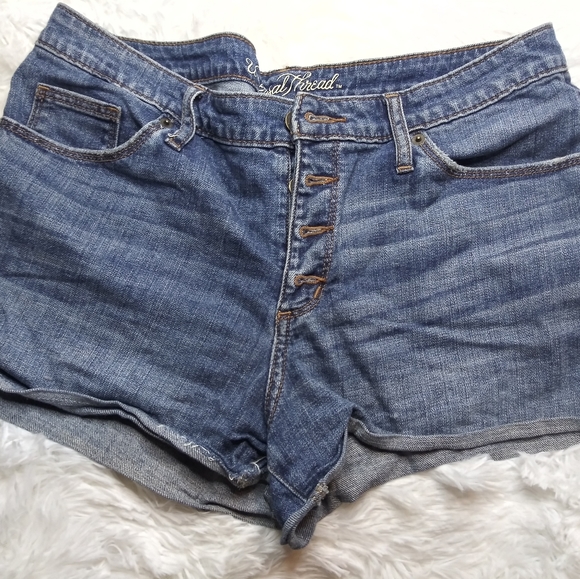 Universal high rise shorts - Picture 1 of 4